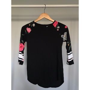 Old Navy Girls 3/4 Sleeve Shirt Size XL (14)